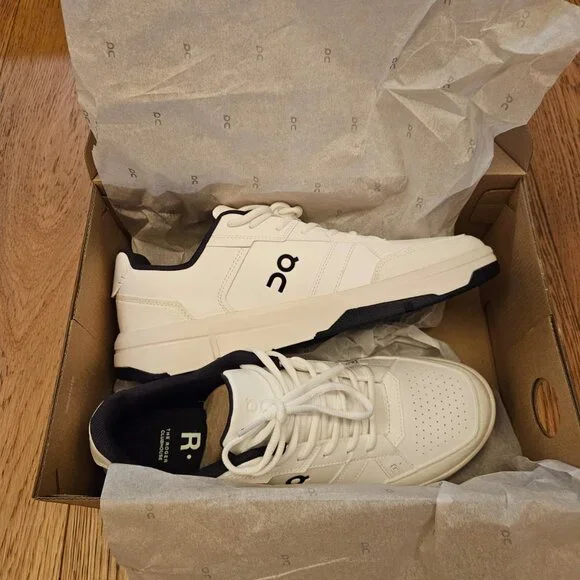 On Men's THE ROGER Clubhouse Shoes (White/Midnight) - Picture 3 of 4